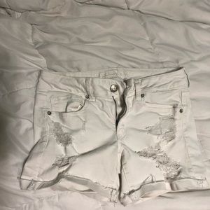 White American Eagle Midi Shorts